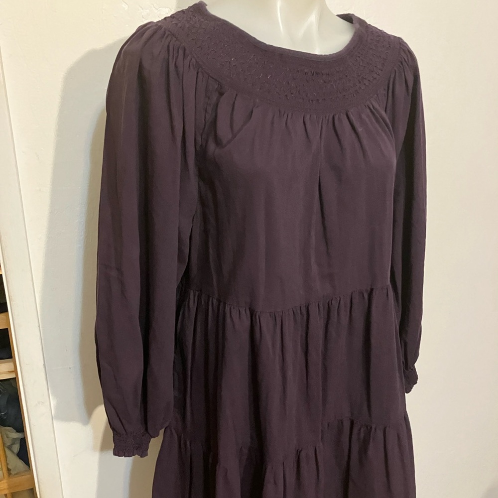 Old Navy smocked neck tiered dress with puffy sleeves Large